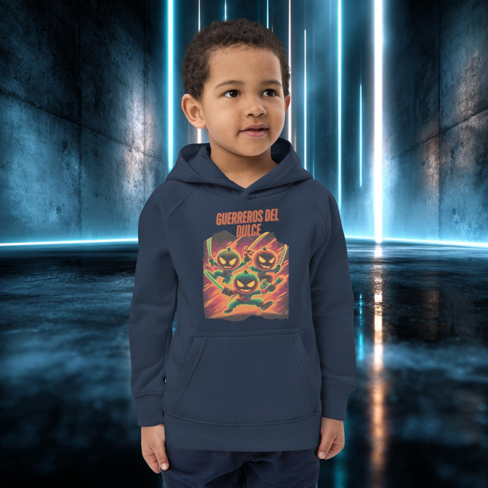 Sudadera infantil orgánica con diseño Guerreros del Dulce — detalle del estampado