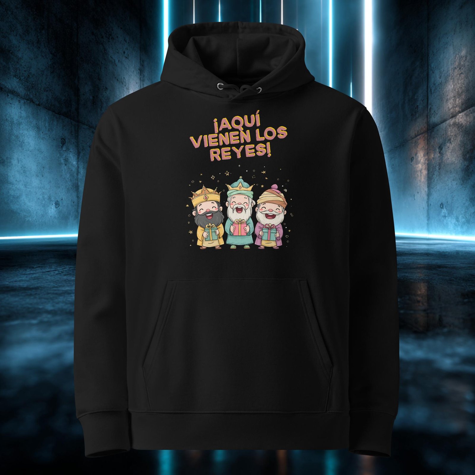 Sudadera orgánica con diseño Aquí Vienen los Reyes — detalle del estampado