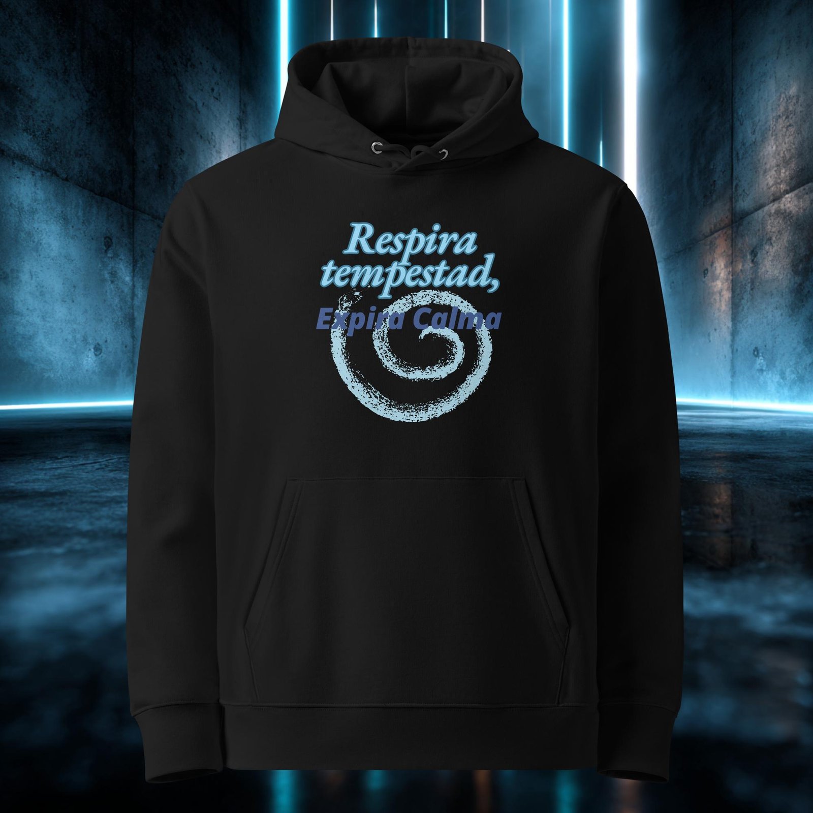 Sudadera orgánica con diseño Respira Tempestad, Expira Calma — detalle del estampado