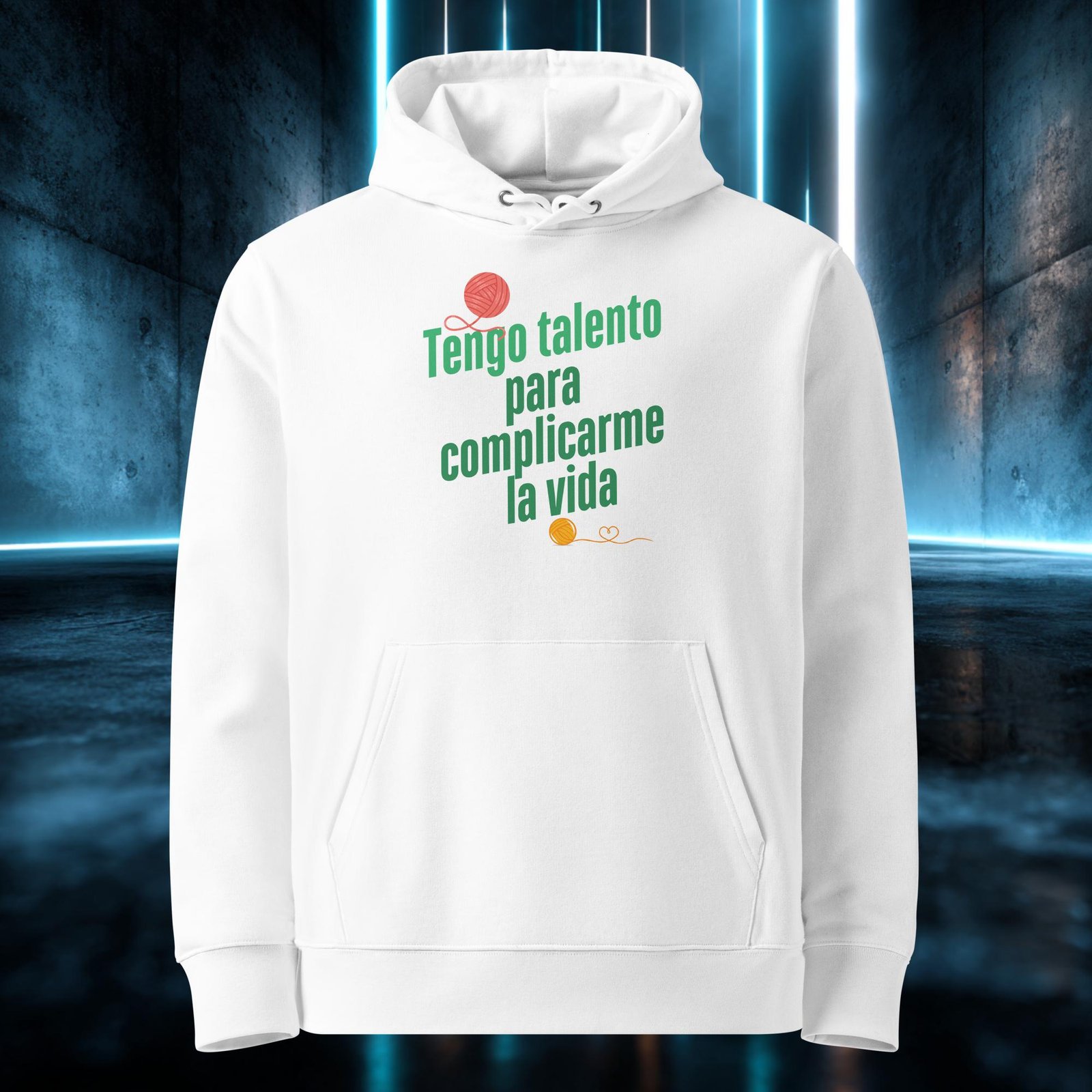 Sudadera orgánica con diseño Talento para Complicarme la Vida — color 3