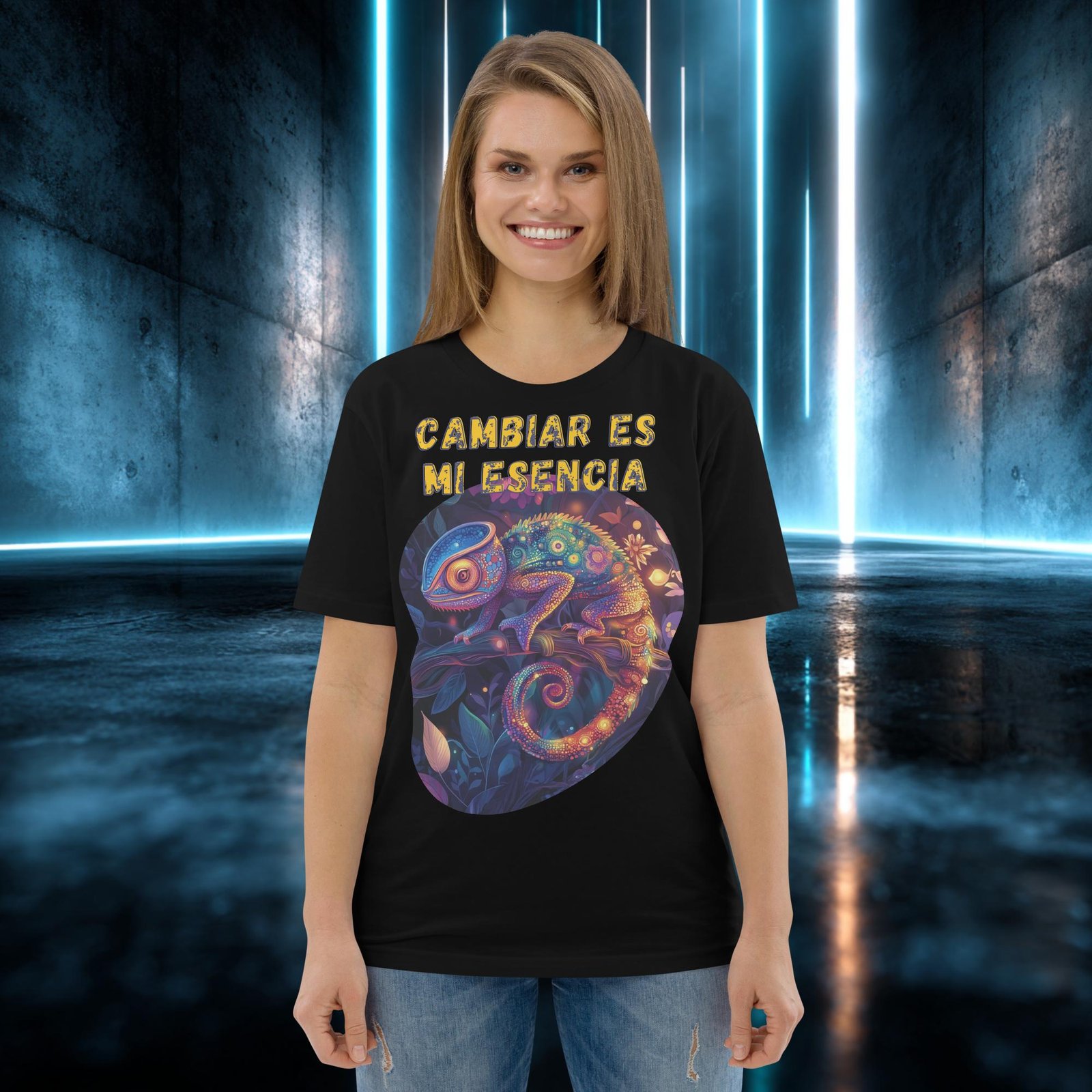 Camiseta orgánica con diseño Cambiar Es Mi Esencia — detalle del estampado