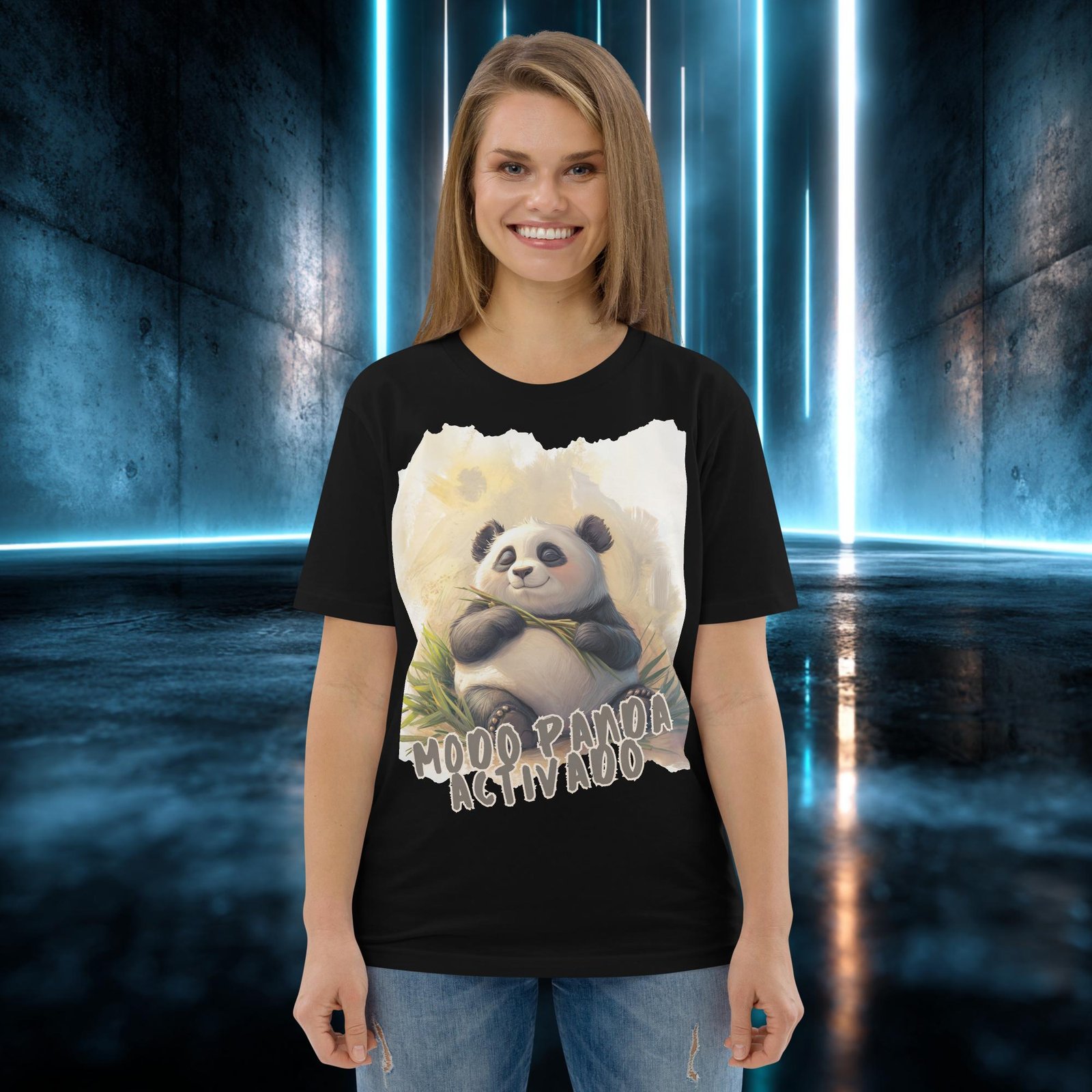 Camiseta orgánica con diseño Modo Panda Activado — detalle del estampado