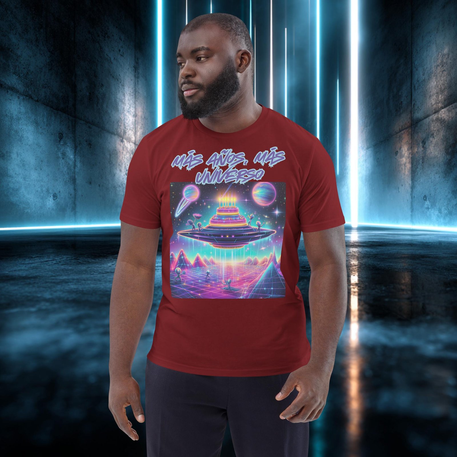 Camiseta orgánica con diseño Más Años, Más Universo — color 8