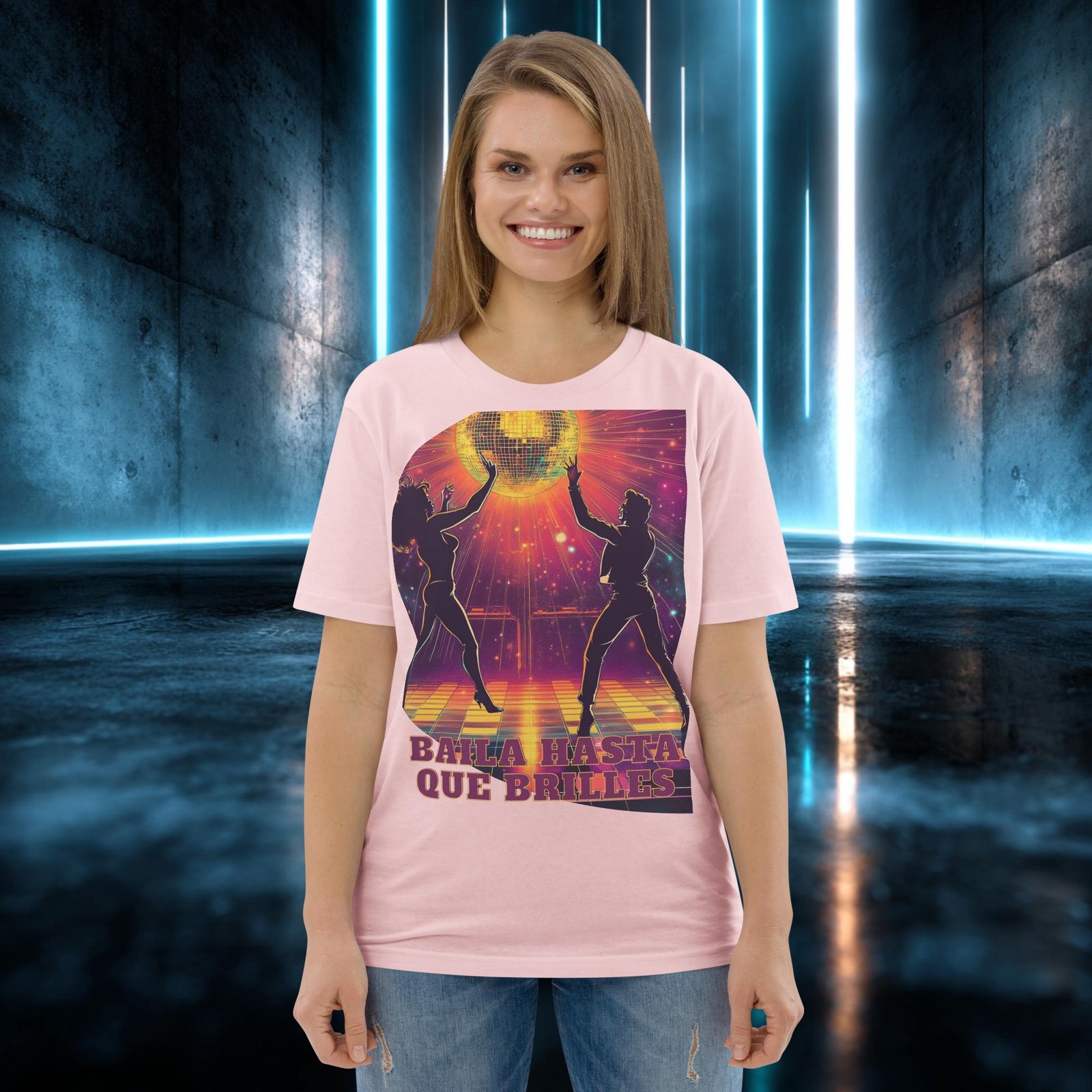 Camiseta orgánica con diseño Baila Hasta que Brilles — color 14