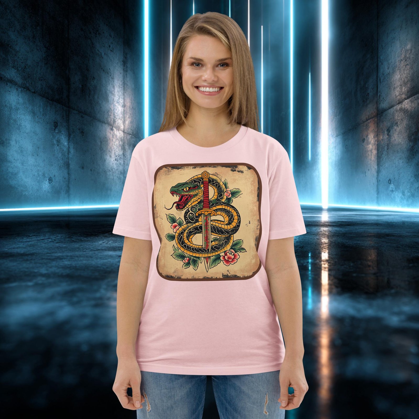 Camiseta orgánica con diseño Serpiente y Daga — color 14