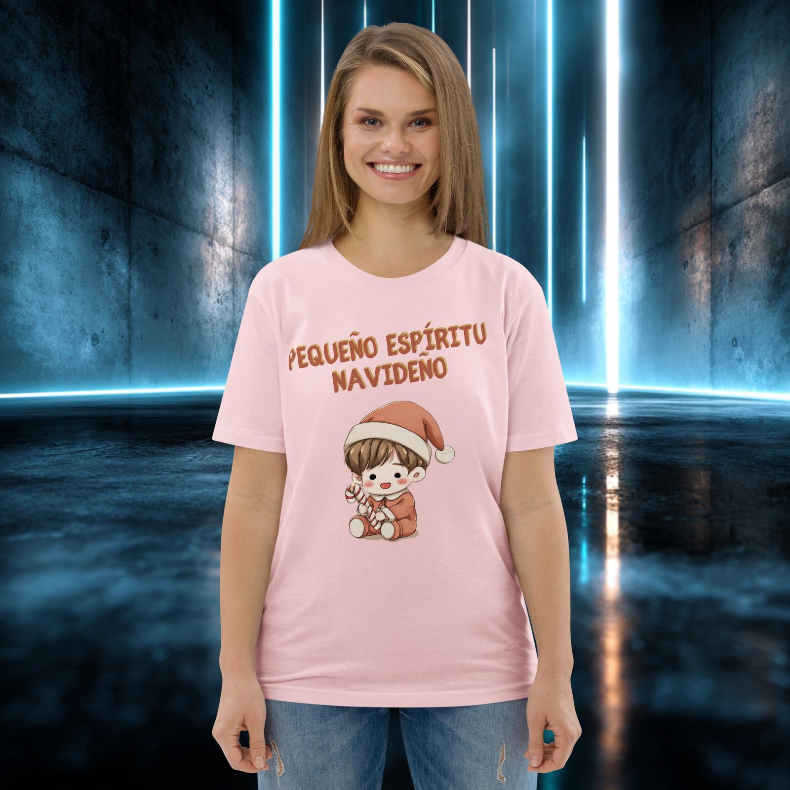 Camiseta orgánica con diseño Pequeño Espíritu Navideño — color 14