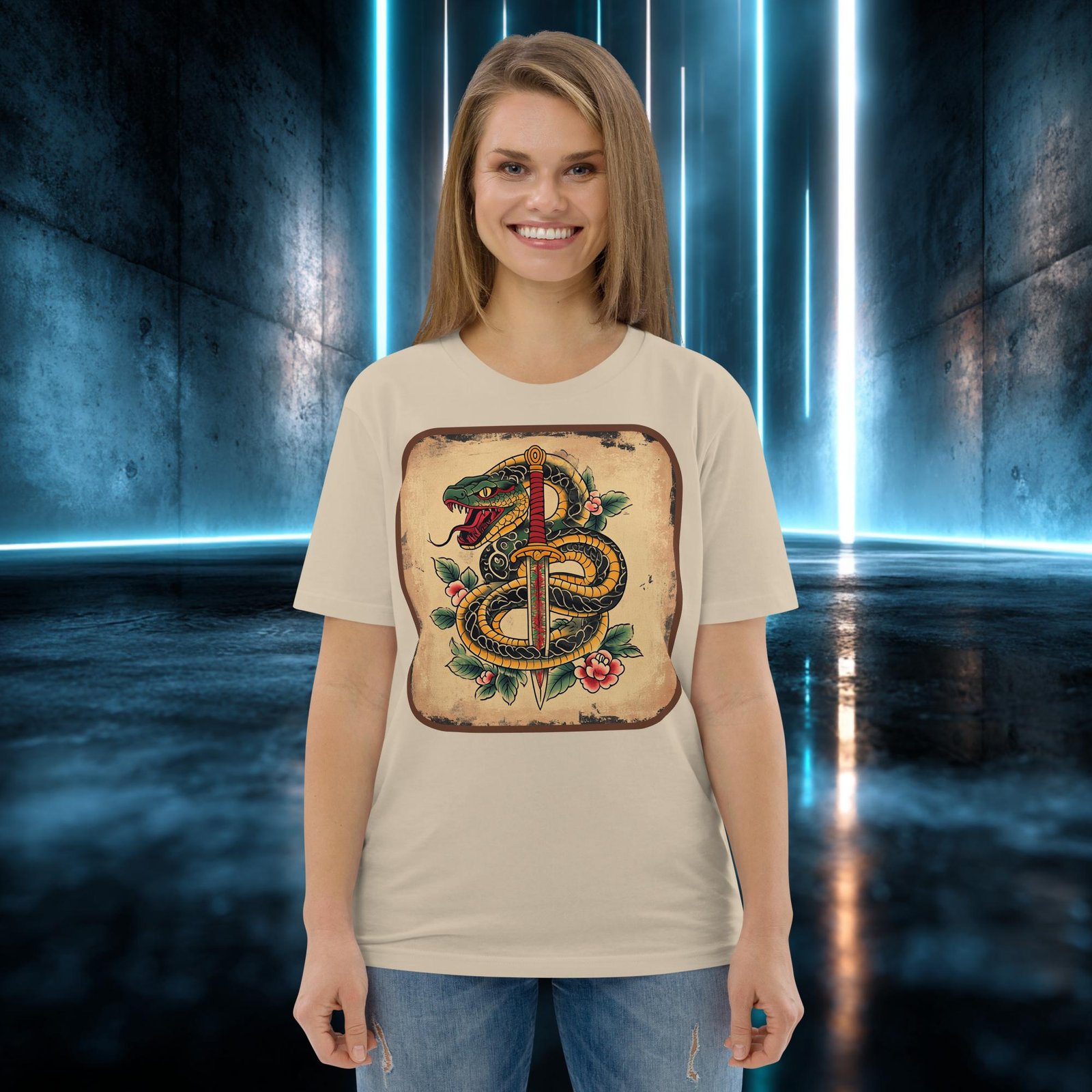 Camiseta orgánica con diseño Serpiente y Daga — color 7