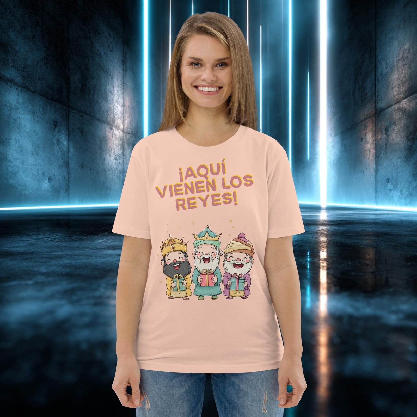 Camiseta orgánica con diseño Aquí Vienen los Reyes — color 11