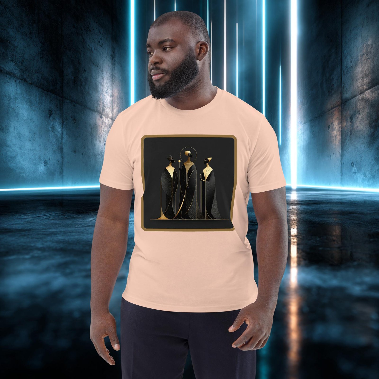 Camiseta orgánica con diseño Tres Siluetas de Oro — color 11