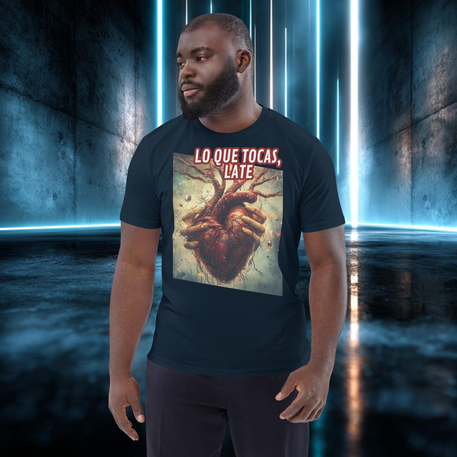 Camiseta orgánica con diseño Lo Que Tocas, Late — color 2
