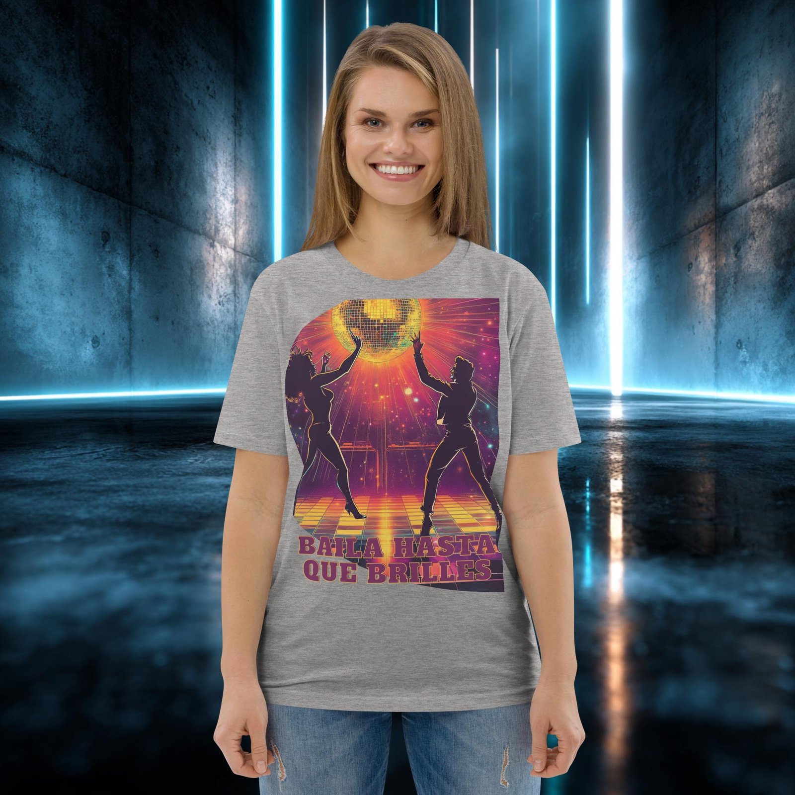 Camiseta orgánica con diseño Baila Hasta que Brilles — color 3
