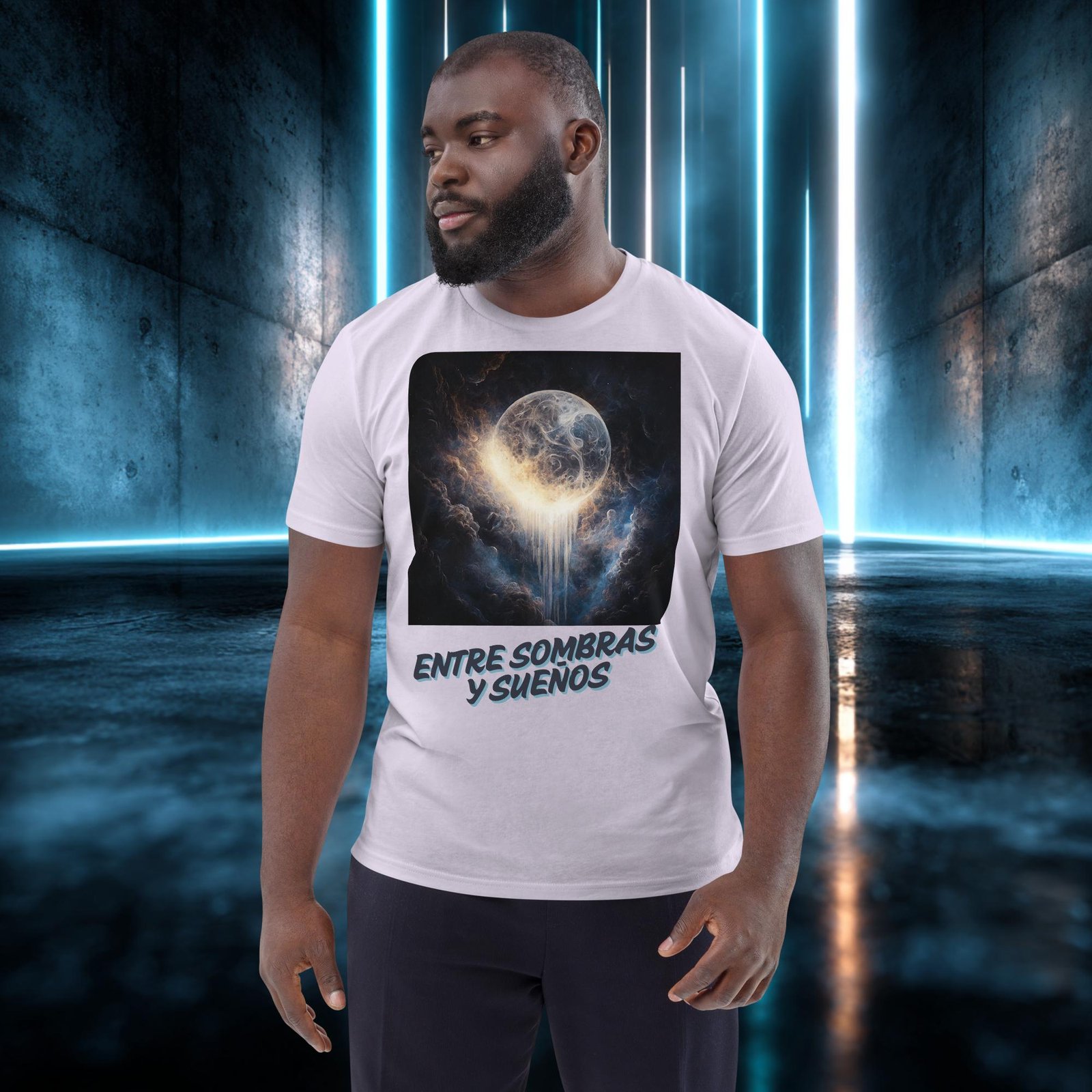 Camiseta orgánica con diseño Entre Sombras y Sueños — color 13