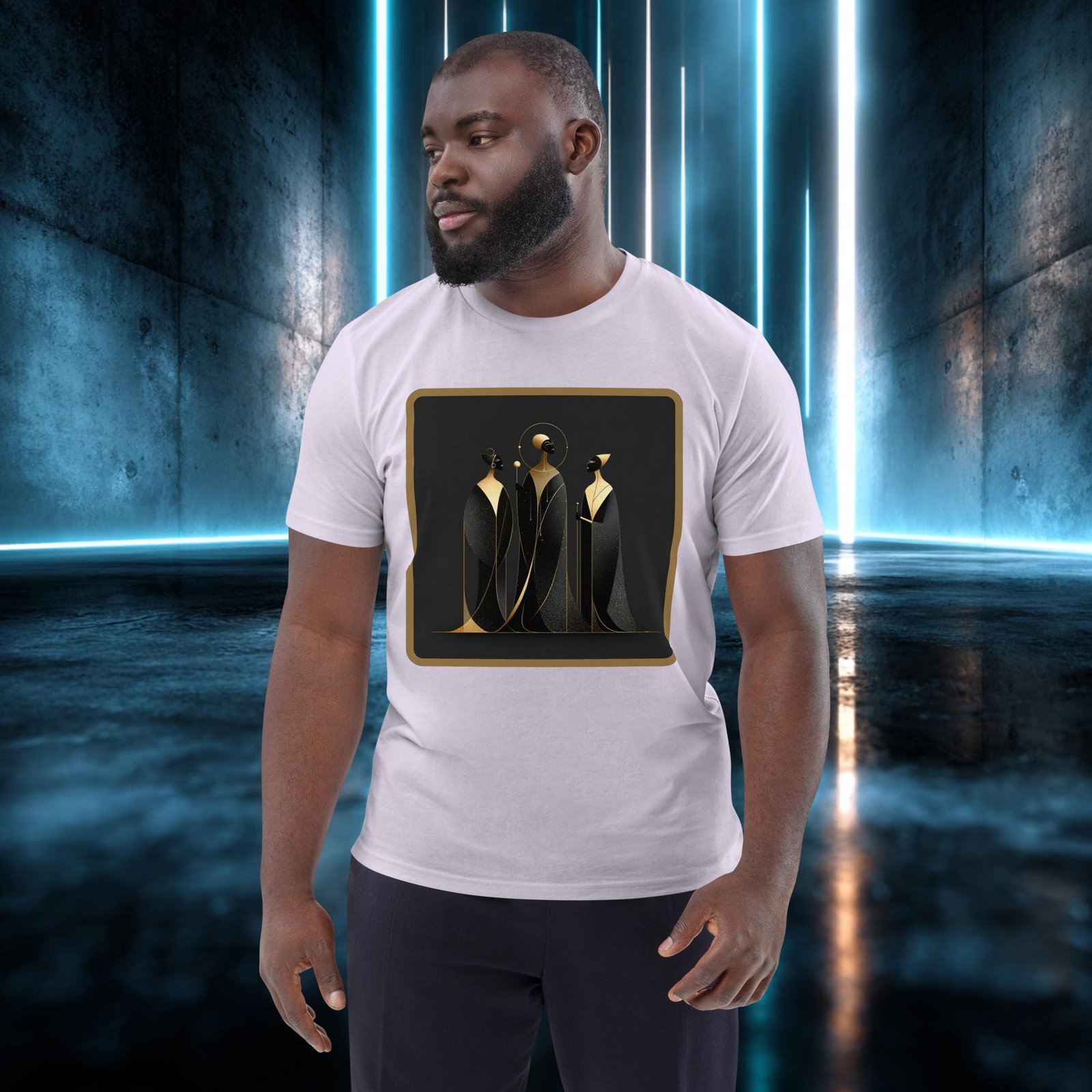 Camiseta orgánica con diseño Tres Siluetas de Oro — color 13