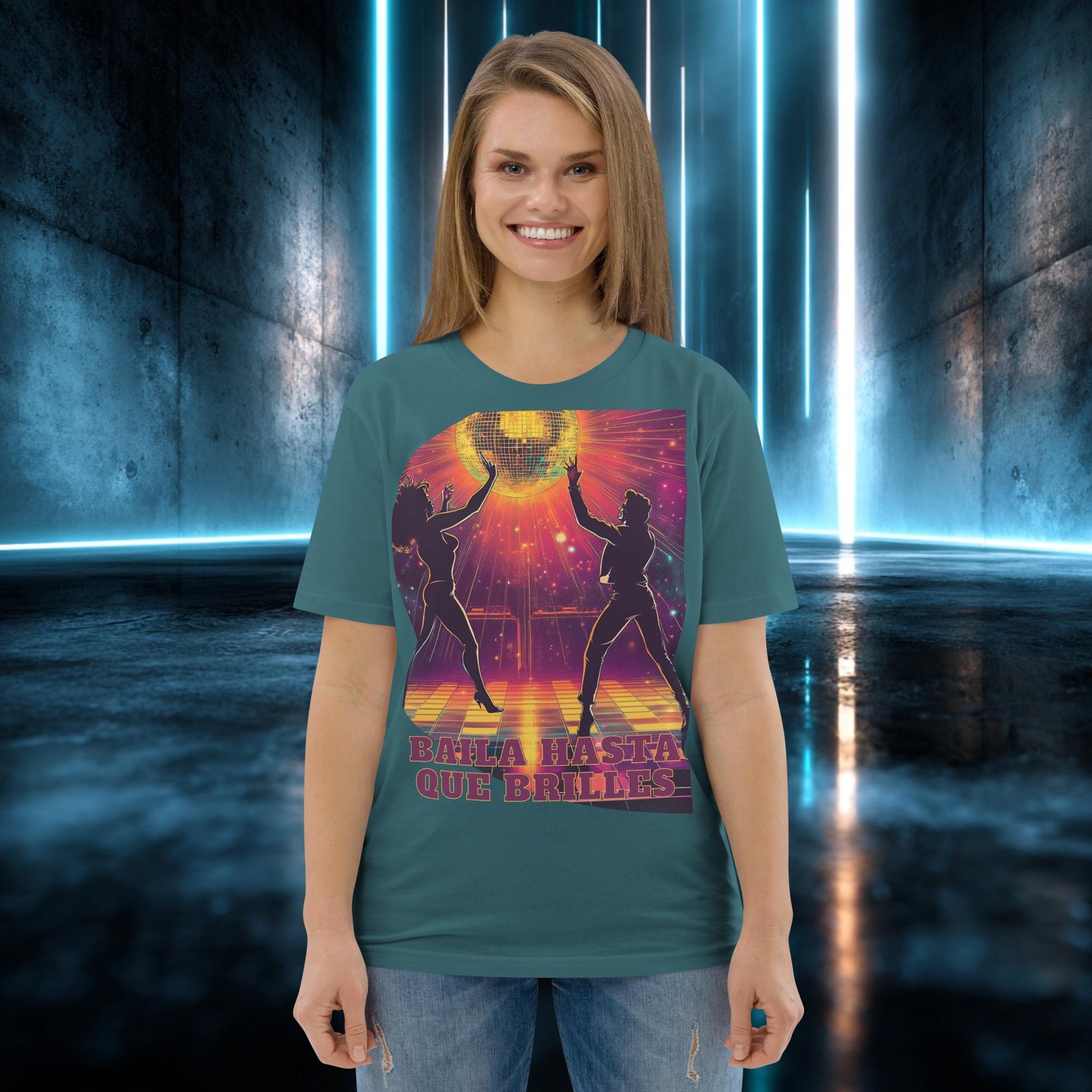 Camiseta orgánica con diseño Baila Hasta que Brilles — color 7
