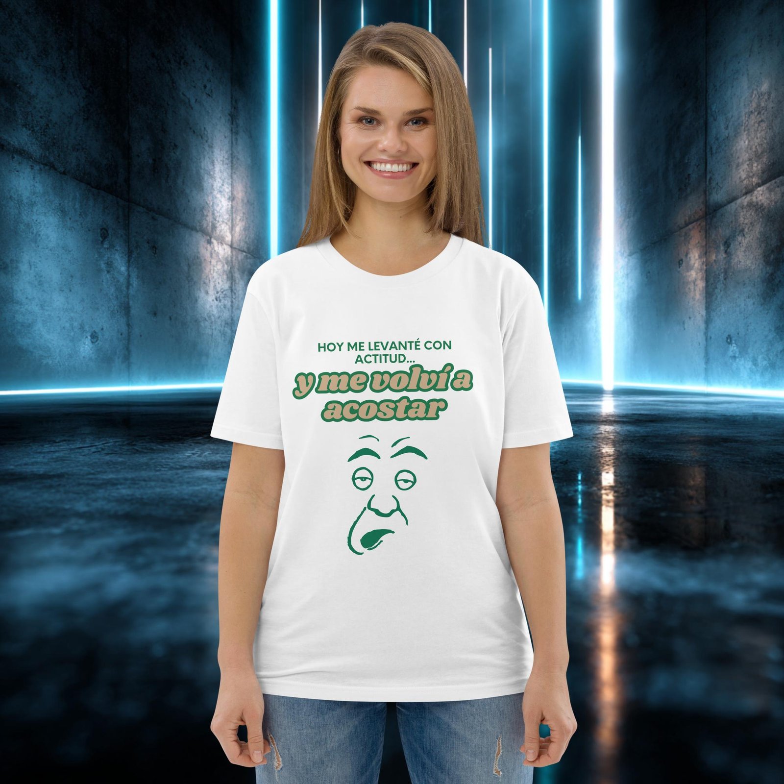 Camiseta orgánica con diseño Me Levanté con Actitud — color 4