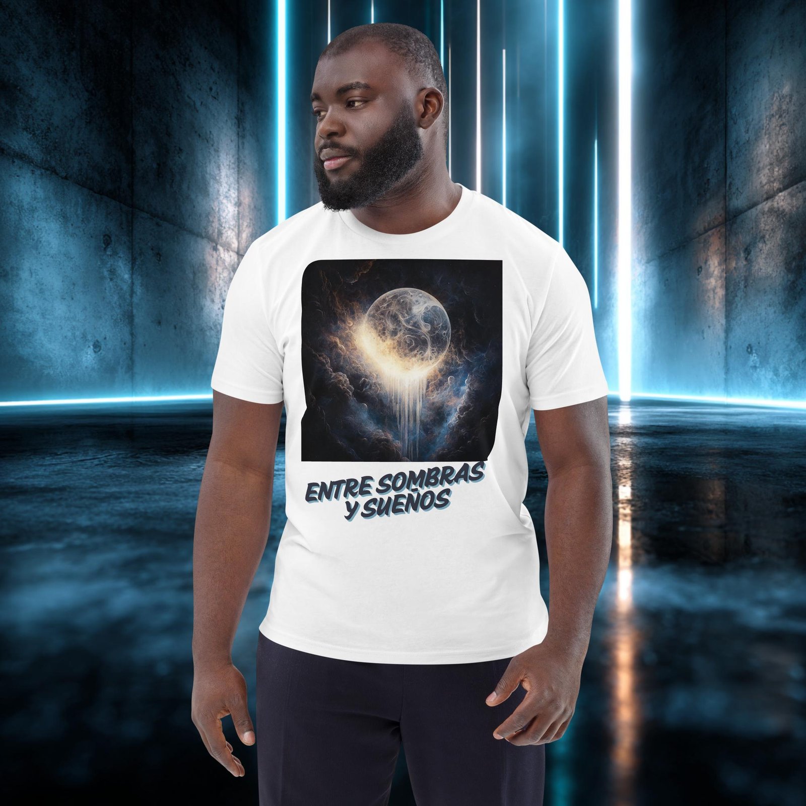 Camiseta orgánica con diseño Entre Sombras y Sueños — color 4